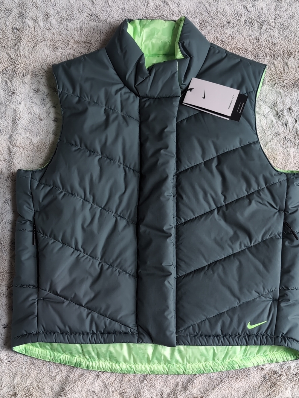 Nike Therma Fit Repel Reversible Hasta Lime Glow Vest